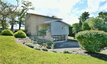 2413 Marbury Rd, Pittsburgh, PA 15221, 3 Bedrooms Bedrooms, ,2.1 BathroomsBathrooms,Lease,For Sale,Marbury Rd,1707625
