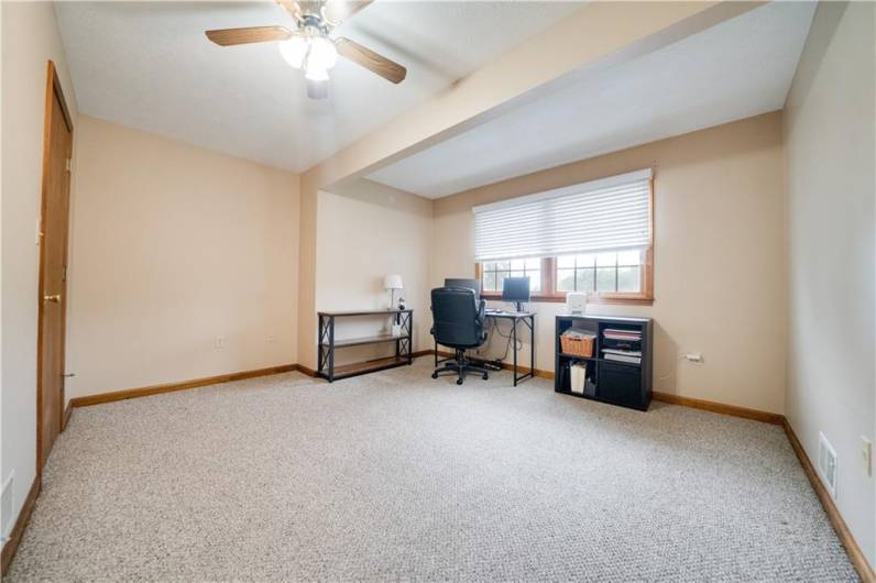 2673 Santa Barbara Dr, Bethel Park, PA 15102, 4 Bedrooms Bedrooms, 11 Rooms Rooms,2 BathroomsBathrooms,Residential,For Sale,Santa Barbara Dr,1707874
