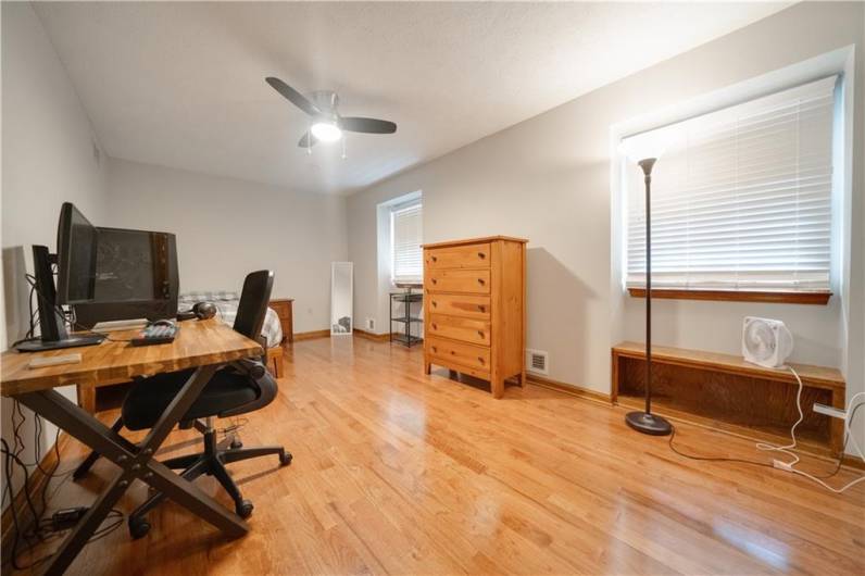 2673 Santa Barbara Dr, Bethel Park, PA 15102, 4 Bedrooms Bedrooms, 11 Rooms Rooms,2 BathroomsBathrooms,Residential,For Sale,Santa Barbara Dr,1707874