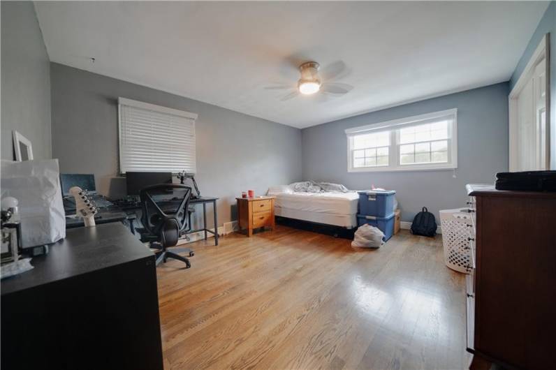 2673 Santa Barbara Dr, Bethel Park, PA 15102, 4 Bedrooms Bedrooms, 11 Rooms Rooms,2 BathroomsBathrooms,Residential,For Sale,Santa Barbara Dr,1707874