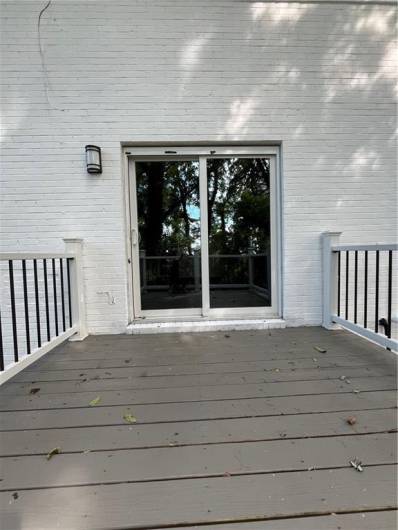 Upper level outside patio