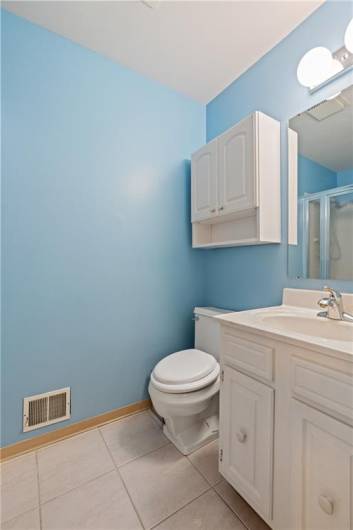 Ensuite bath.