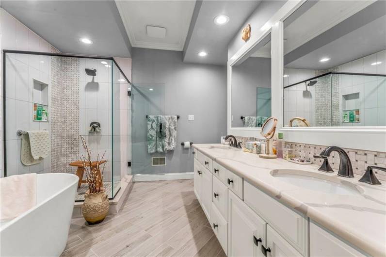 Owners Suite Bathroom 803 Sheriffs Court