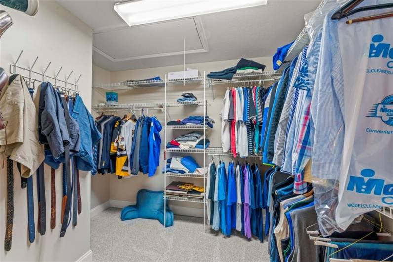 Walk-In closet 803 Sheriffs Court