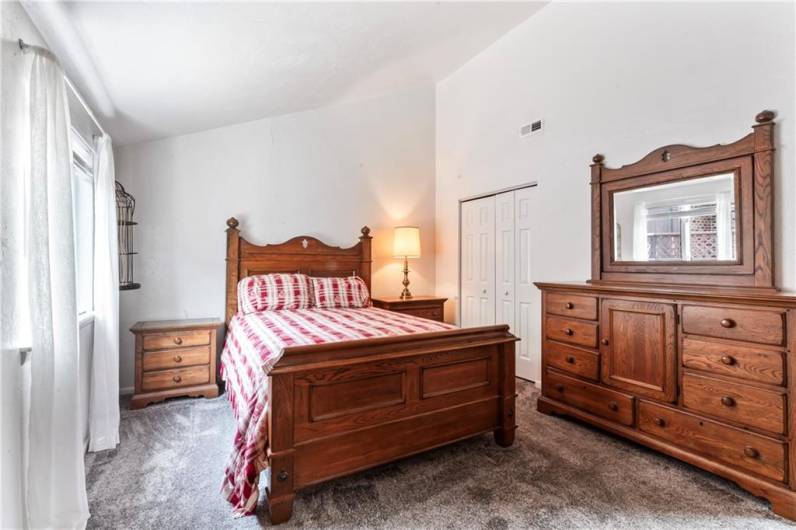 149 Greenwood Dr, Canonsburg, PA 15317, 1 Bedroom Bedrooms, 3 Rooms Rooms,1 BathroomBathrooms,Residential,For Sale,Greenwood Dr,1708086