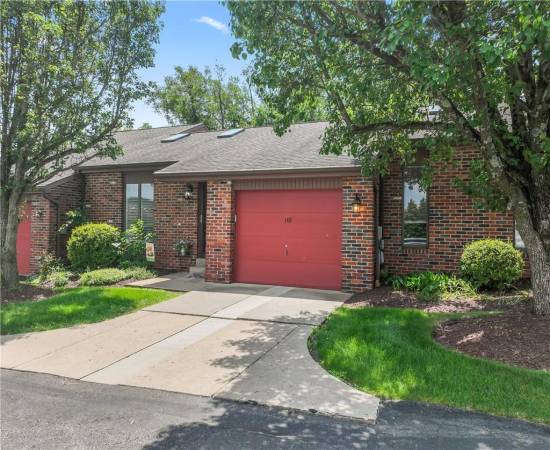 ActiveResidential 149 Greenwood Dr, Canonsburg, PA 15317, 1 Bedroom Bedrooms, 3 Rooms Rooms,1 BathroomBathrooms,Residential,For Sale,Greenwood Dr,1708086