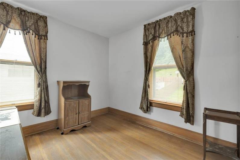 12'x9' Third bedroom or possible office!