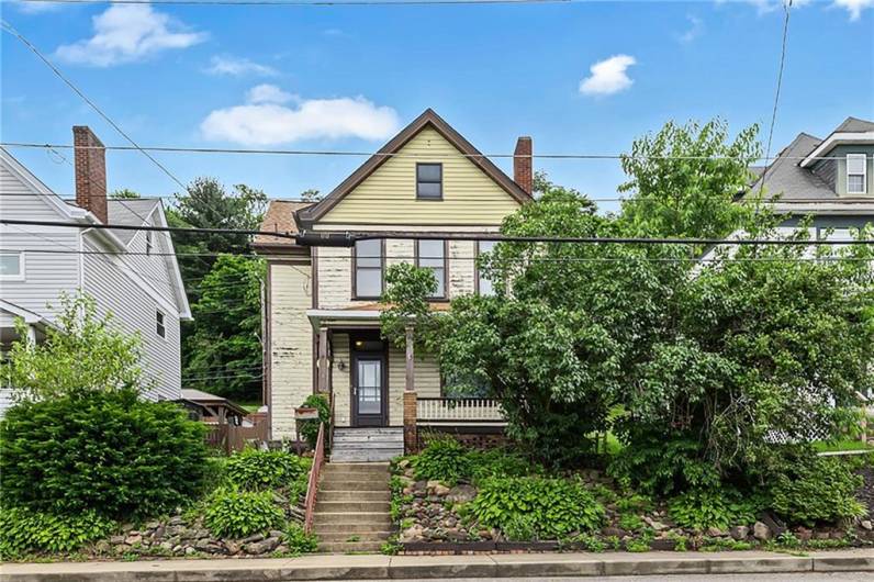 1355 5th Ave Freedom, PA