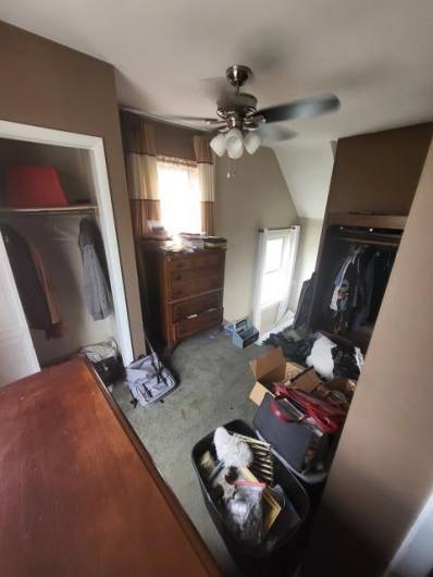 or bedroom/office