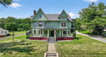 Grand Victorian with 