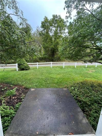 Front porch view to road.