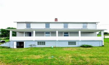 1245 Latrobe Derry Rd, Loyalhanna, PA 15661, 4 Bedrooms Bedrooms, 6 Rooms Rooms,1 BathroomBathrooms,Residential,For Sale,Latrobe Derry Rd,1709713