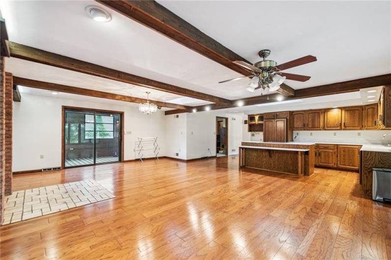 12219 ROTH DR., IRWIN, PA 15642, 5 Bedrooms Bedrooms, 13 Rooms Rooms,3.1 BathroomsBathrooms,Residential,For Sale,ROTH DR.,0,1709727