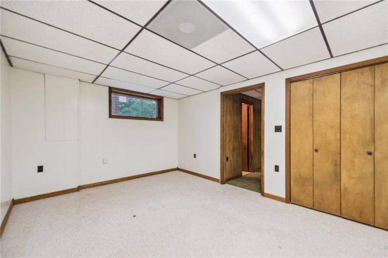 12219 ROTH DR., IRWIN, PA 15642, 5 Bedrooms Bedrooms, 13 Rooms Rooms,3.1 BathroomsBathrooms,Residential,For Sale,ROTH DR.,0,1709727