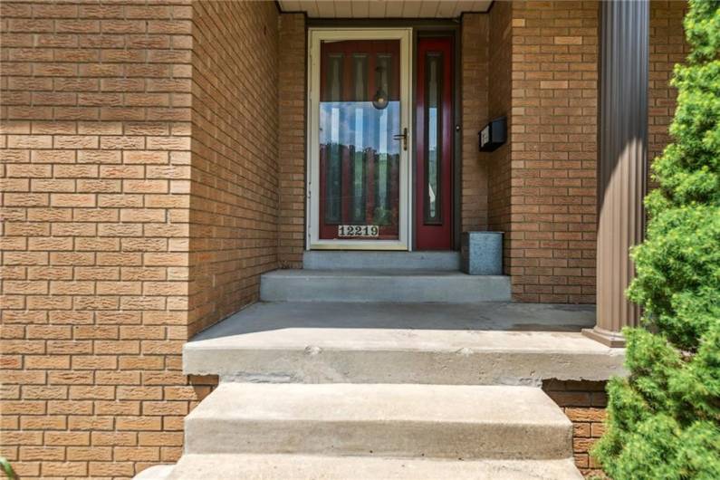 12219 ROTH DR., IRWIN, PA 15642, 5 Bedrooms Bedrooms, 13 Rooms Rooms,3.1 BathroomsBathrooms,Residential,For Sale,ROTH DR.,0,1709727