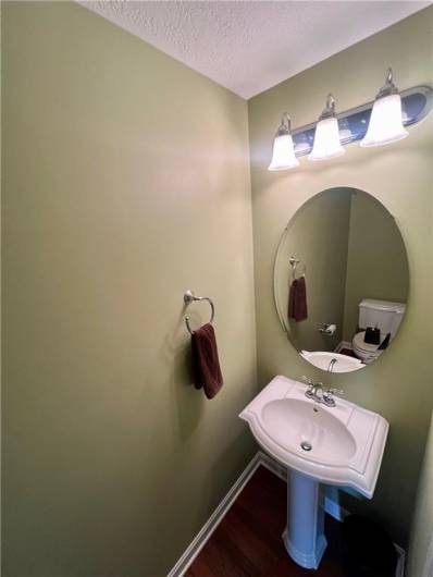 4019 Winterberry Ct, Canonsburg, PA 15317, 4 Bedrooms Bedrooms, ,2.2 BathroomsBathrooms,Residential,For Sale,Winterberry Ct,1709820