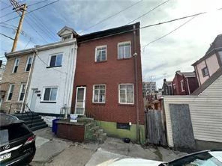 119 Van Braam St, Pittsburgh, PA 15219, 3 Bedrooms Bedrooms, ,1 BathroomBathrooms,Residential,For Sale,Van Braam St,0,1709845