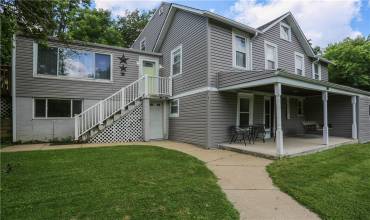 866 Connolly Avenue, Pittsburgh, PA 15236, 4 Bedrooms Bedrooms, 9 Rooms Rooms,2 BathroomsBathrooms,Residential,For Sale,Connolly Avenue,1709408