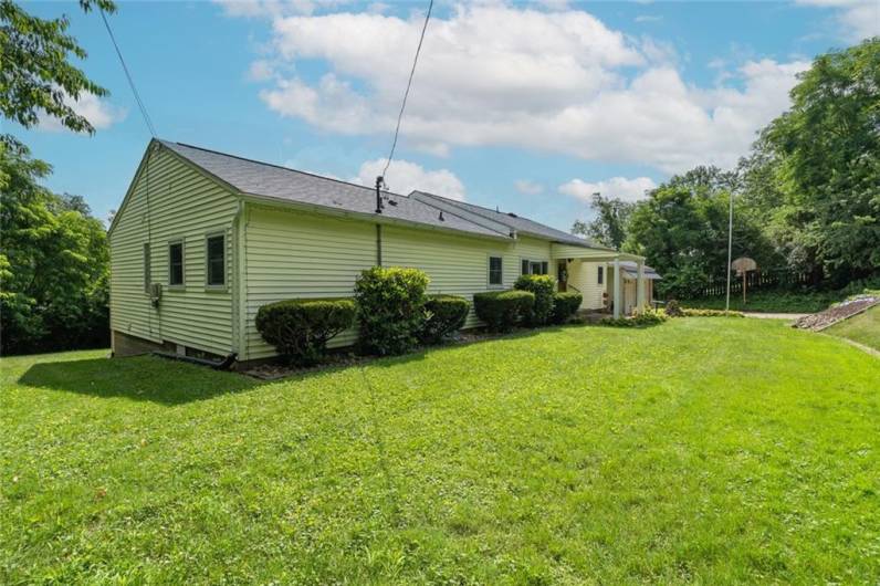 5731 Interboro, Pittsburgh, PA 15207, 3 Bedrooms Bedrooms, 9 Rooms Rooms,2.1 BathroomsBathrooms,Residential,For Sale,Interboro,0,1709717