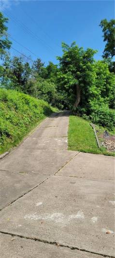 5731 Interboro, Pittsburgh, PA 15207, 3 Bedrooms Bedrooms, 9 Rooms Rooms,2.1 BathroomsBathrooms,Residential,For Sale,Interboro,0,1709717