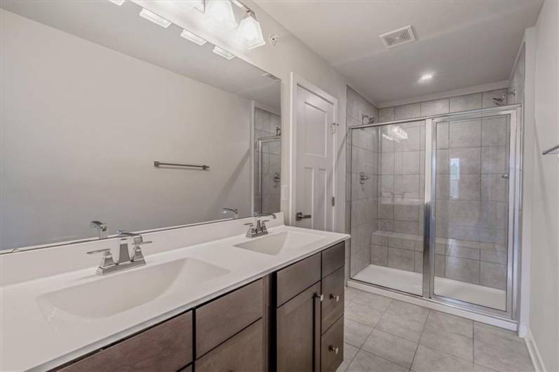 Primary Bedroom bathroom