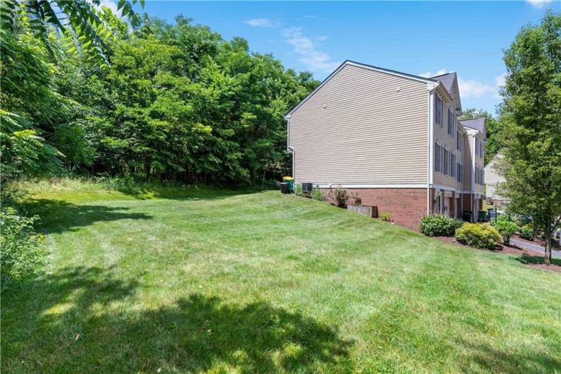 249 Persimmon Ln, Canonsburg, PA 15317, 3 Bedrooms Bedrooms, 9 Rooms Rooms,2.1 BathroomsBathrooms,Residential,For Sale,Persimmon Ln,1709859