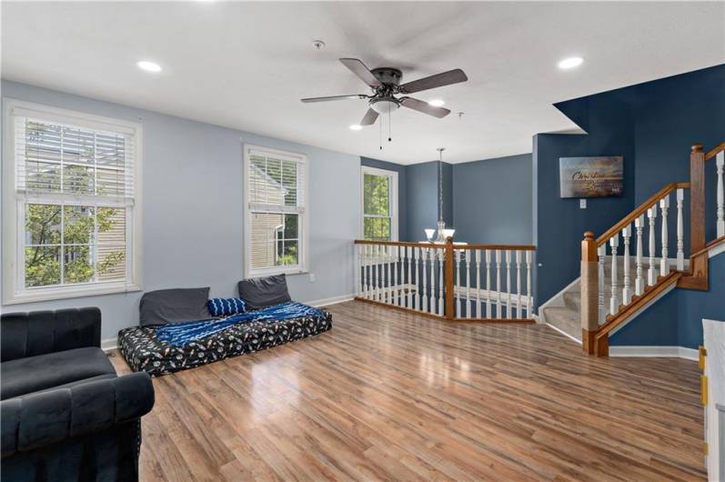 249 Persimmon Ln, Canonsburg, PA 15317, 3 Bedrooms Bedrooms, 9 Rooms Rooms,2.1 BathroomsBathrooms,Residential,For Sale,Persimmon Ln,1709859