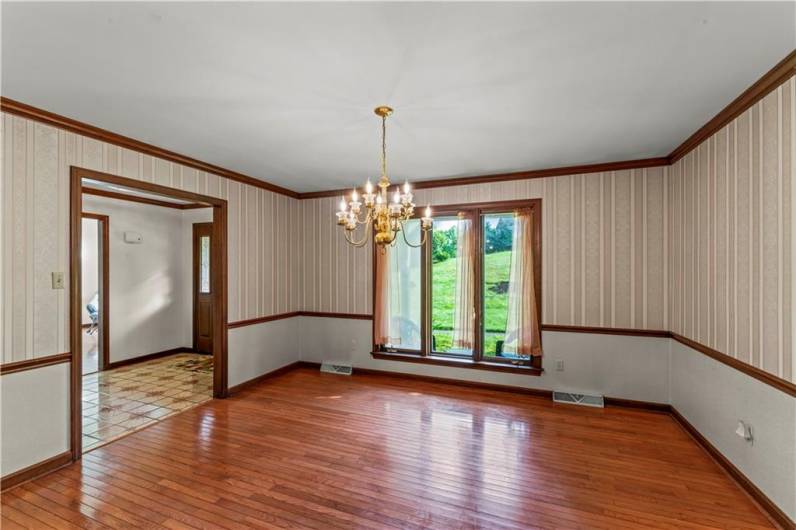 110 Tanglewood Dr, Peters Twp, PA 15317, 5 Bedrooms Bedrooms, 13 Rooms Rooms,2.2 BathroomsBathrooms,Residential,For Sale,Tanglewood Dr,1709868
