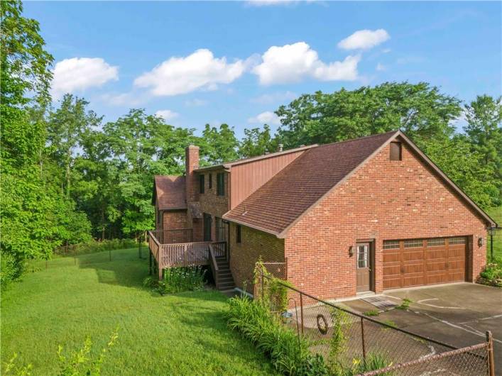 110 Tanglewood Dr, Peters Twp, PA 15317, 5 Bedrooms Bedrooms, 13 Rooms Rooms,2.2 BathroomsBathrooms,Residential,For Sale,Tanglewood Dr,1709868