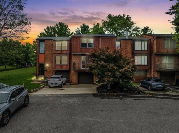 226 Glen Spring Cir, Canonsburg, PA 15317, 2 Bedrooms Bedrooms, 8 Rooms Rooms,1.1 BathroomsBathrooms,Residential,For Sale,Glen Spring Cir,1709930
