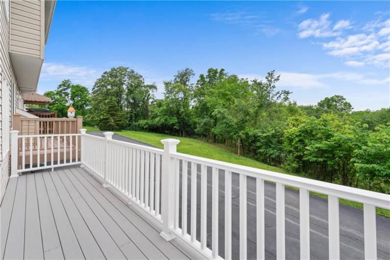 1278 Meadowbrook Drive, Canonsburg, PA 15317, 3 Bedrooms Bedrooms, 8 Rooms Rooms,2.1 BathroomsBathrooms,Residential,For Sale,Meadowbrook Drive,1710033