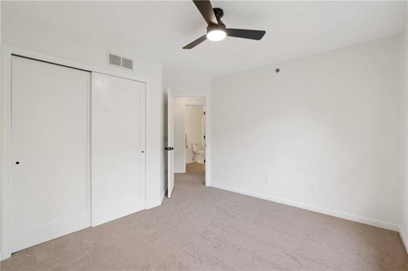 1278 Meadowbrook Drive, Canonsburg, PA 15317, 3 Bedrooms Bedrooms, 8 Rooms Rooms,2.1 BathroomsBathrooms,Residential,For Sale,Meadowbrook Drive,1710033