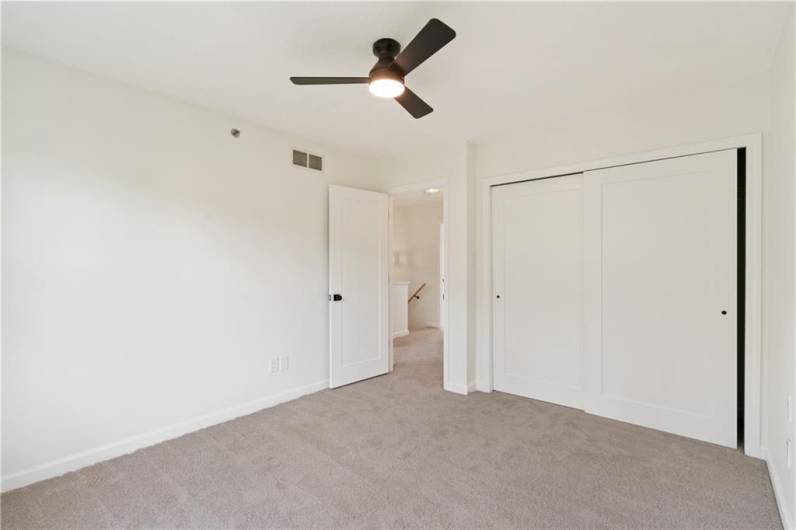 1278 Meadowbrook Drive, Canonsburg, PA 15317, 3 Bedrooms Bedrooms, 8 Rooms Rooms,2.1 BathroomsBathrooms,Residential,For Sale,Meadowbrook Drive,1710033