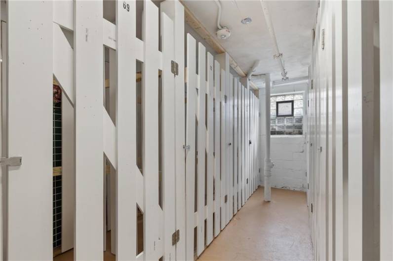 5900 Babcock Blvd, Pittsburgh, PA 15237, 2 Bedrooms Bedrooms, ,1 BathroomBathrooms,Residential,For Sale,Babcock Blvd,0,1709775
