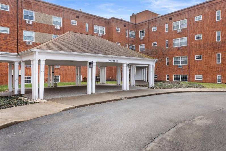 5900 Babcock Blvd, Pittsburgh, PA 15237, 2 Bedrooms Bedrooms, ,1 BathroomBathrooms,Residential,For Sale,Babcock Blvd,0,1709775
