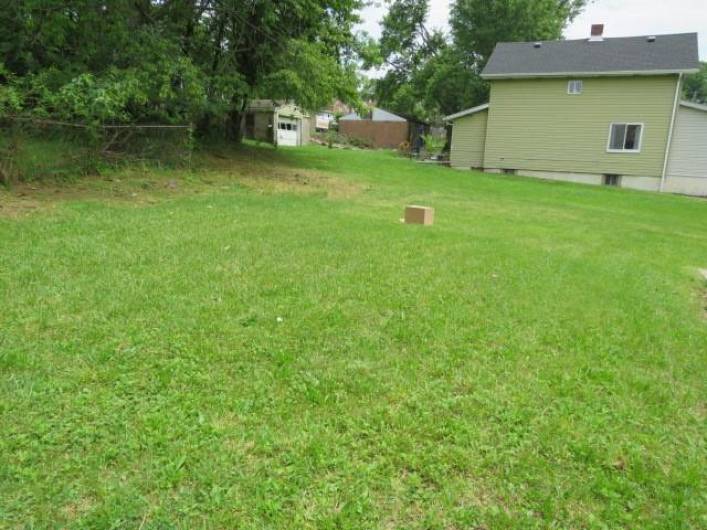 2888 Cherry St, Bethel Park, PA 15102, 3 Bedrooms Bedrooms, ,3.2 BathroomsBathrooms,Residential,For Sale,Cherry St,1694316