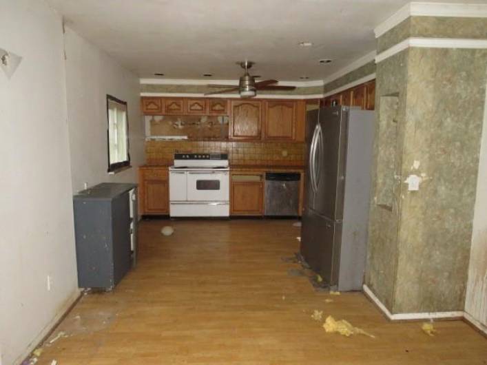 2888 Cherry St, Bethel Park, PA 15102, 3 Bedrooms Bedrooms, ,3.2 BathroomsBathrooms,Residential,For Sale,Cherry St,1694316