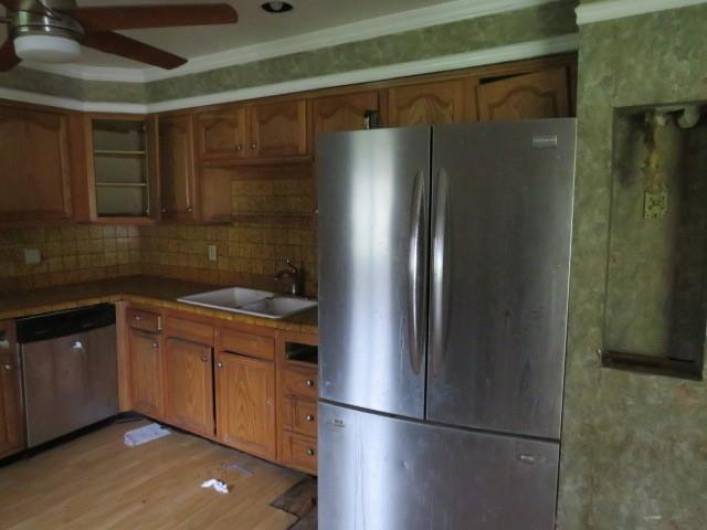 2888 Cherry St, Bethel Park, PA 15102, 3 Bedrooms Bedrooms, ,3.2 BathroomsBathrooms,Residential,For Sale,Cherry St,1694316