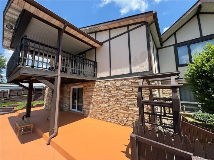 Deck off master bedroom