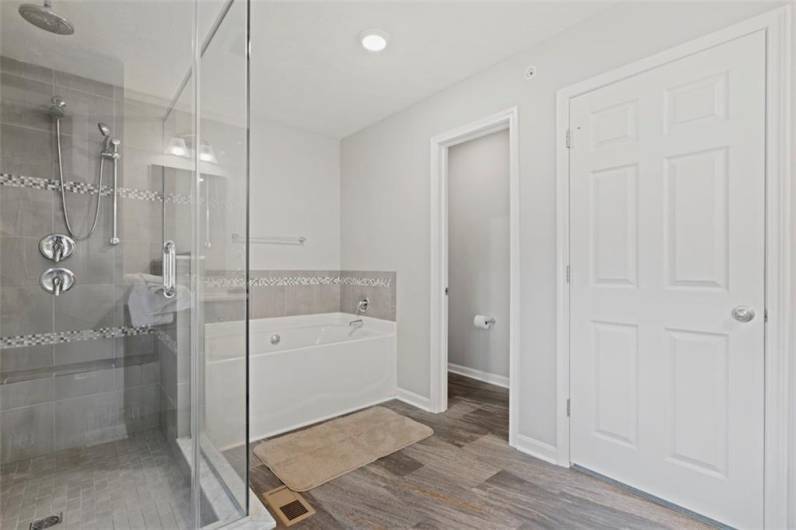 Owners Suite Bath