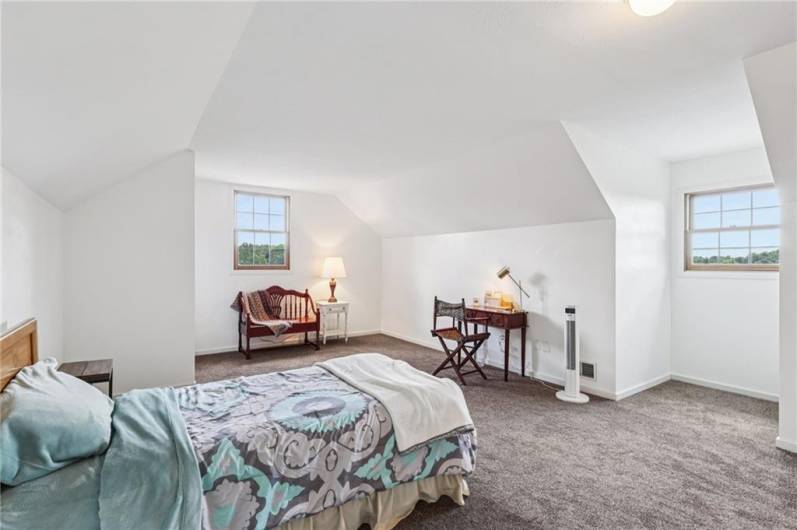 4th bedroom upstairs