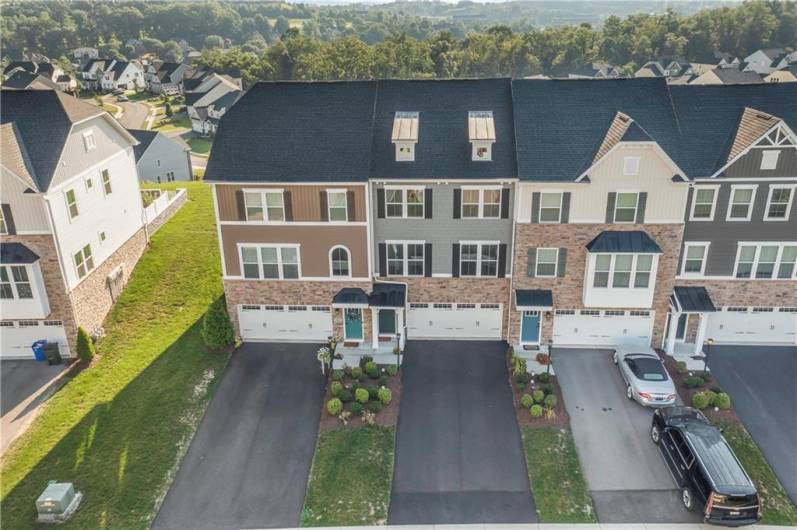 1208 Clear Springs Dr, Canonsburg, PA 15317, 3 Bedrooms Bedrooms, 8 Rooms Rooms,2.1 BathroomsBathrooms,Residential,For Sale,Clear Springs Dr,1710570