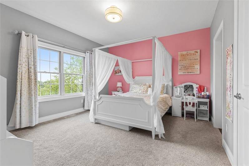 197 Wellington, Canonsburg, PA 15317, 4 Bedrooms Bedrooms, 12 Rooms Rooms,3.2 BathroomsBathrooms,Residential,For Sale,Wellington,1710524
