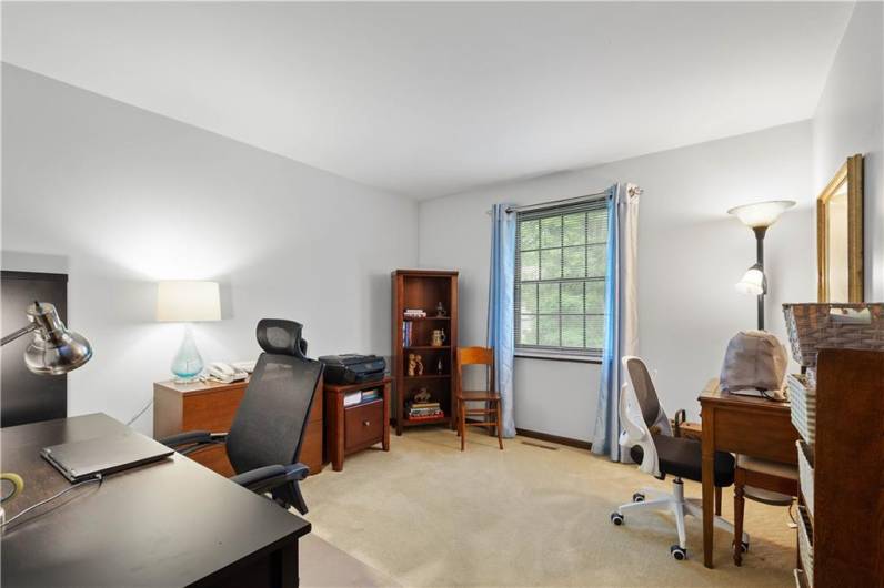 Additional bedroom