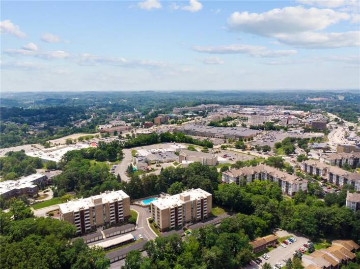 53 Highland Rd, Bethel Park, PA 15102, 3 Bedrooms Bedrooms, 10 Rooms Rooms,3 BathroomsBathrooms,Residential,For Sale,Highland Rd,1710436