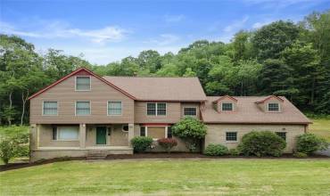 5150 Mamont Road, Murrysville, PA 15668, 5 Bedrooms Bedrooms, ,4.1 BathroomsBathrooms,Lease,For Sale,Mamont Road,1711070