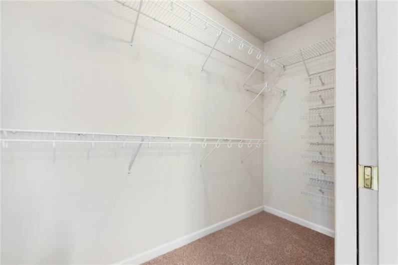538 Bluegrass Dr, Canonsburg, PA 15317, 4 Bedrooms Bedrooms, 10 Rooms Rooms,2.1 BathroomsBathrooms,Residential,For Sale,Bluegrass Dr,1711126