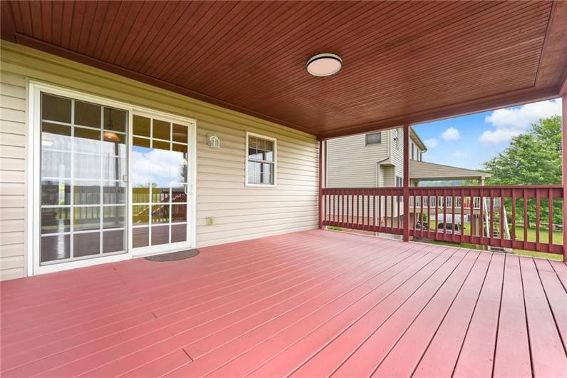 538 Bluegrass Dr, Canonsburg, PA 15317, 4 Bedrooms Bedrooms, 10 Rooms Rooms,2.1 BathroomsBathrooms,Residential,For Sale,Bluegrass Dr,1711126