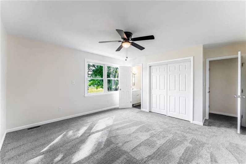 527 South Market Street, 15320, PA 15320, 3 Bedrooms Bedrooms, ,2.2 BathroomsBathrooms,Residential,For Sale,South Market Street,0,1711177