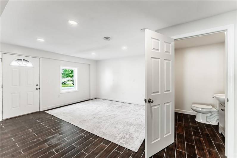 527 South Market Street, 15320, PA 15320, 3 Bedrooms Bedrooms, ,2.2 BathroomsBathrooms,Residential,For Sale,South Market Street,0,1711177